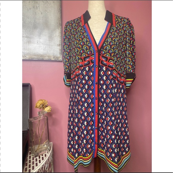 πΈSOLDπΈ NWOT Alice + Olivia βConnerβ handkerchief shirt dress sz M - Picture 8 of 13